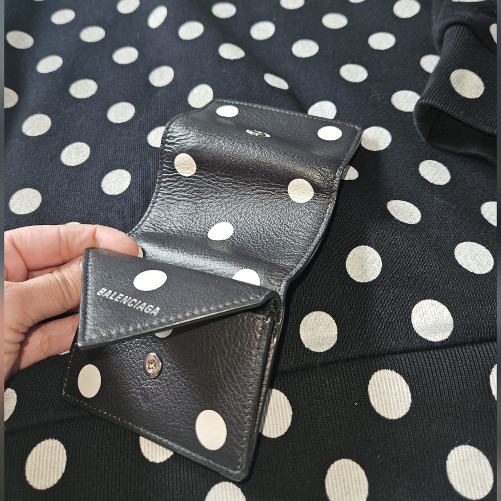 WOMEN'S PAPIER MINI WALLET SPRAYED POLKA DOTS PRINTED IN BLACK - Picture 2 of 7